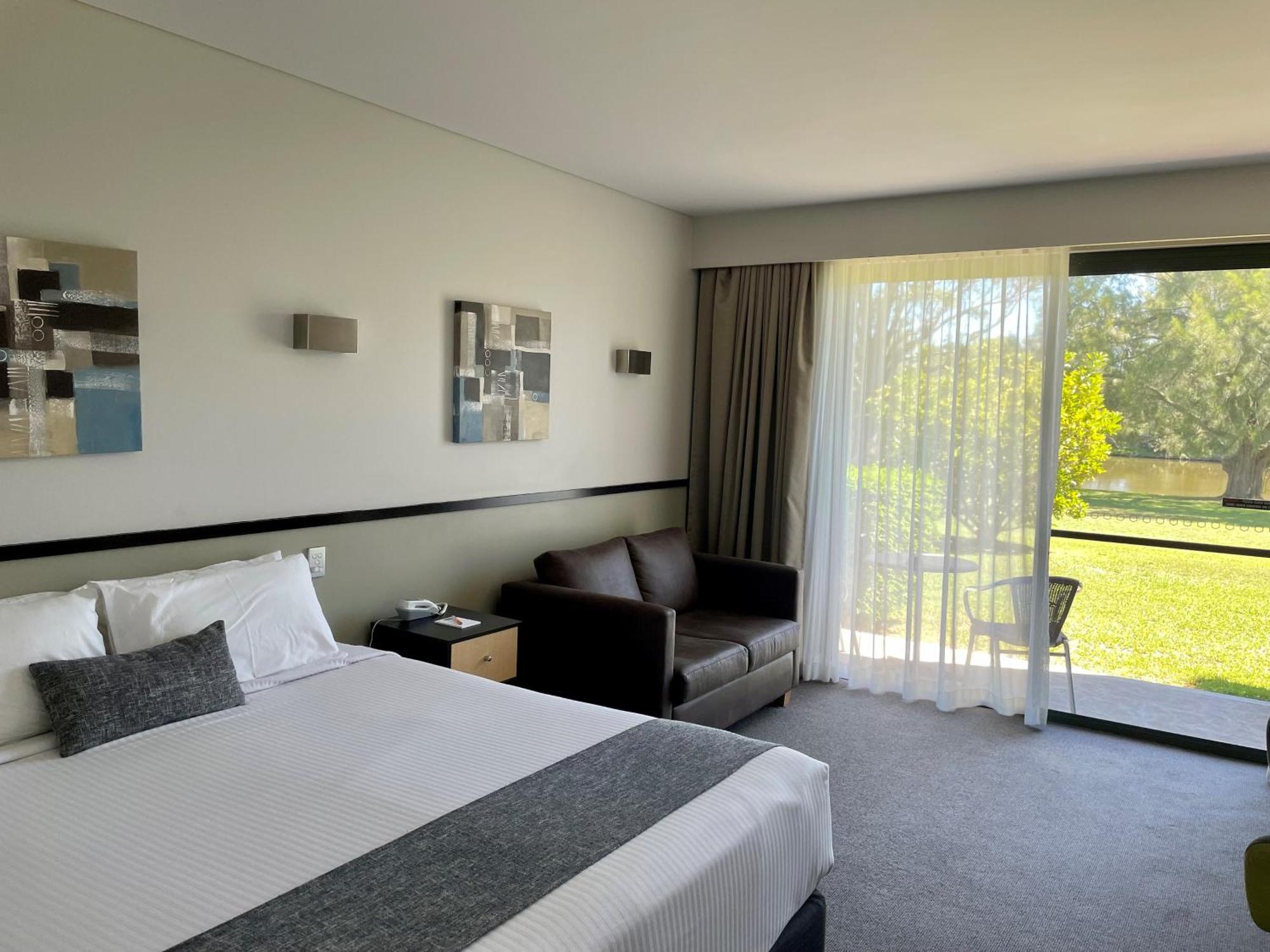 Motel Macquarie 4 Star Warners Bay Exteriér fotografie