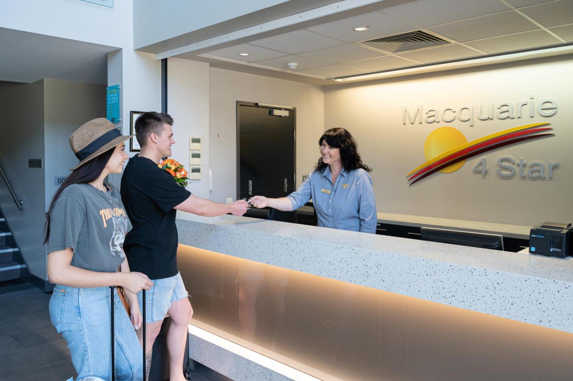 Motel Macquarie 4 Star Warners Bay Exteriér fotografie