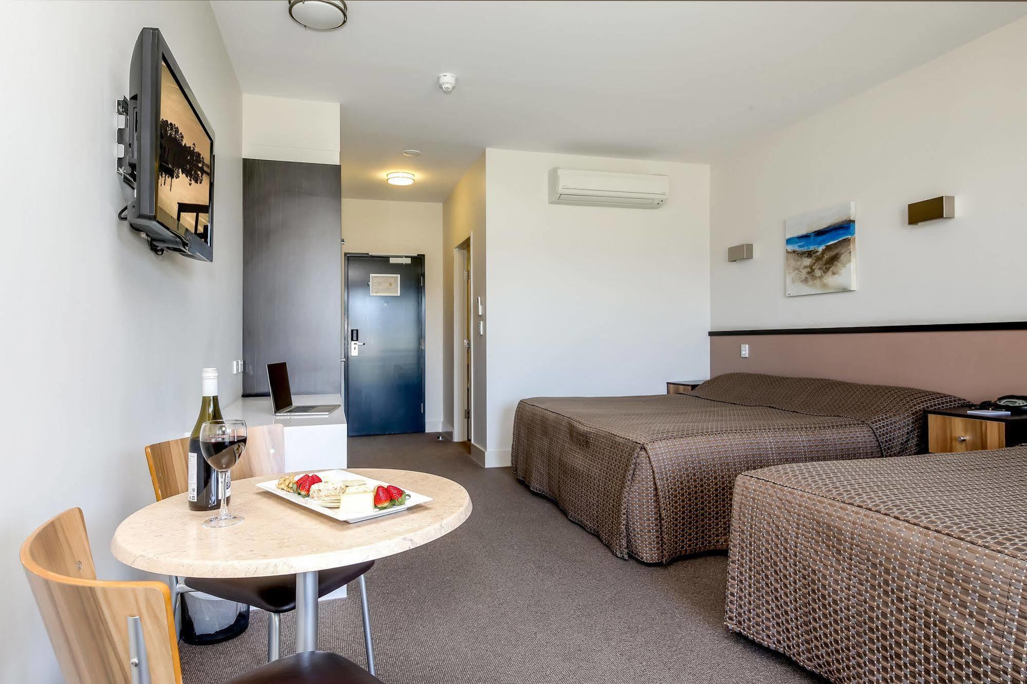 Motel Macquarie 4 Star Warners Bay Exteriér fotografie